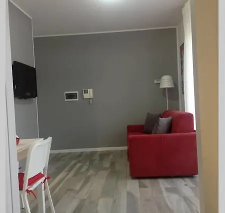 Marconi Apartment *